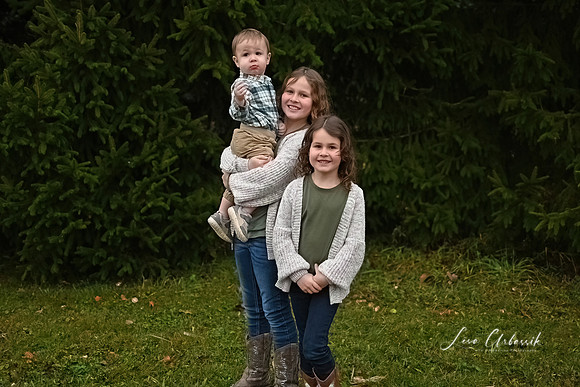 Family (44)