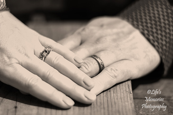 CoupleBlackWhiteSepia (23)
