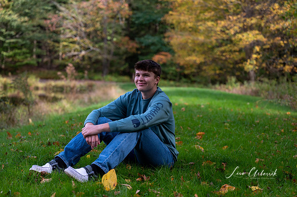 Sam (30)